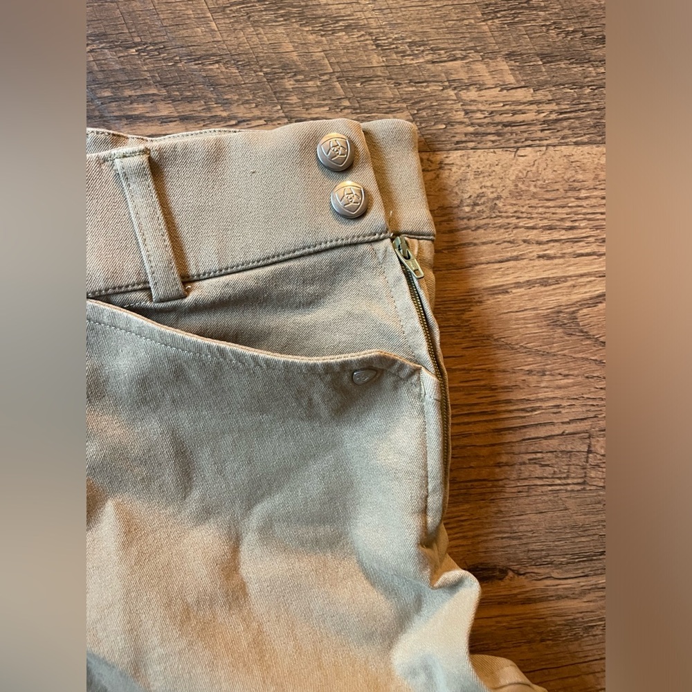 Size 28L Arait Heritage tan knee patch breeches - Picture 4 of 6
